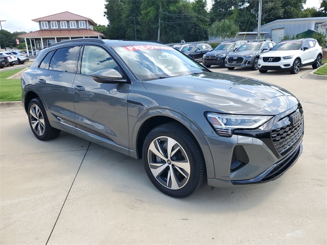 Audi Q8 e-tron Premium 2024 - доставка авто из США
