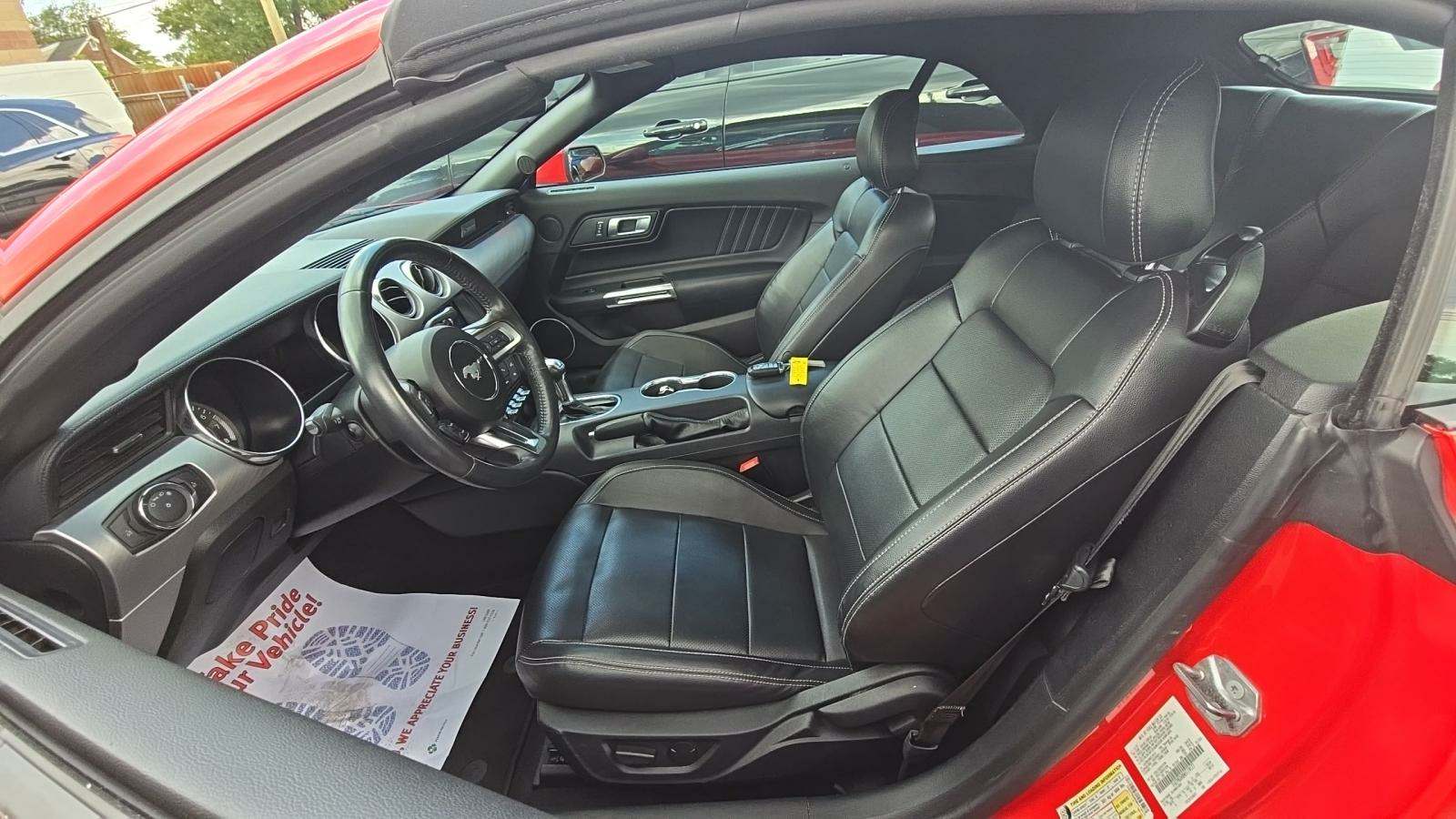 Ford Mustang EcoBoost Premium Convertible 2022 | Grand Car Ford Mustang EcoBoost Premium Convertible 2022 - доставка авто из США