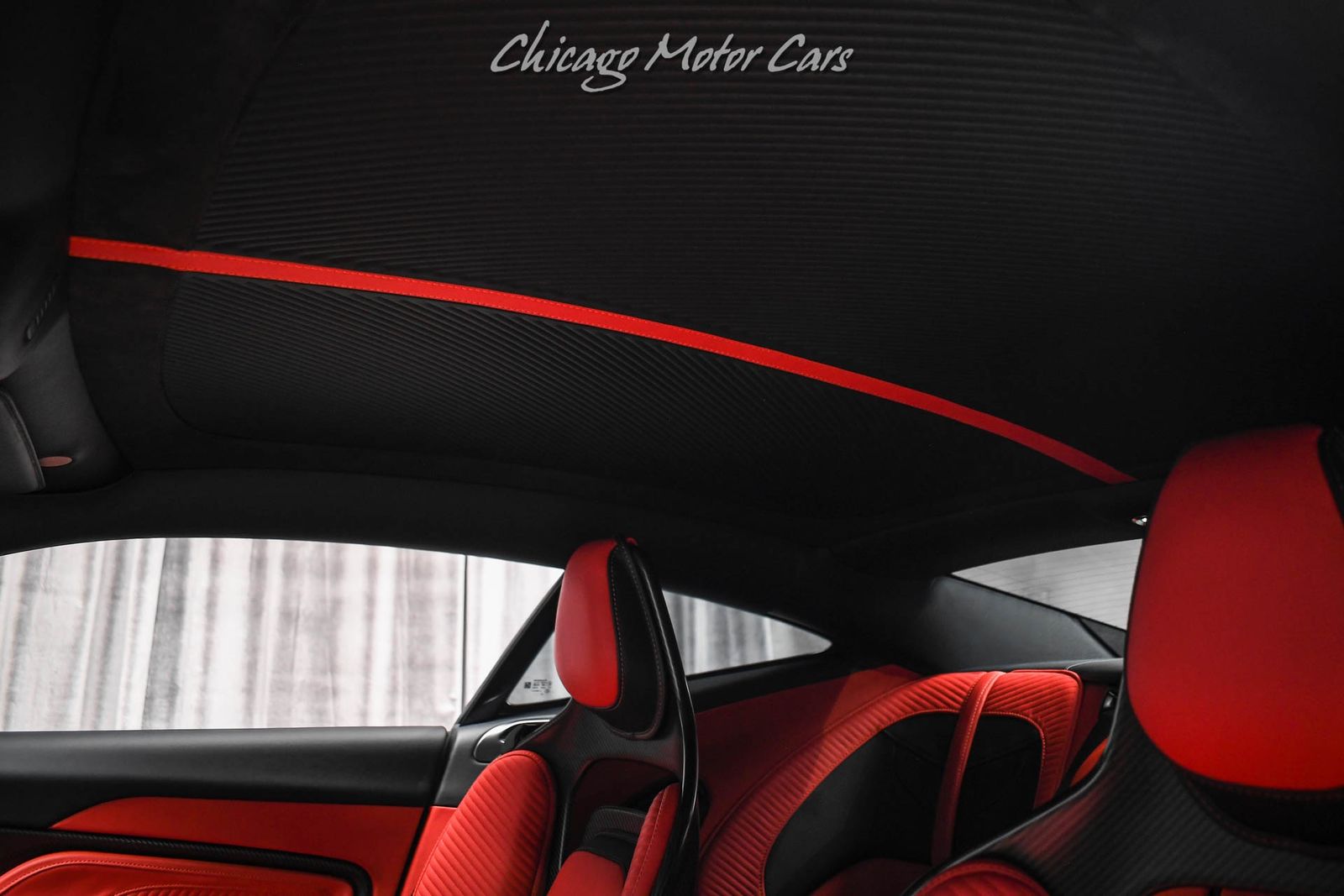 Aston Martin DBS 770 Ultimate Coupe 2023 | Grand Car Aston Martin DBS 770 Ultimate Coupe 2023 - доставка авто из США