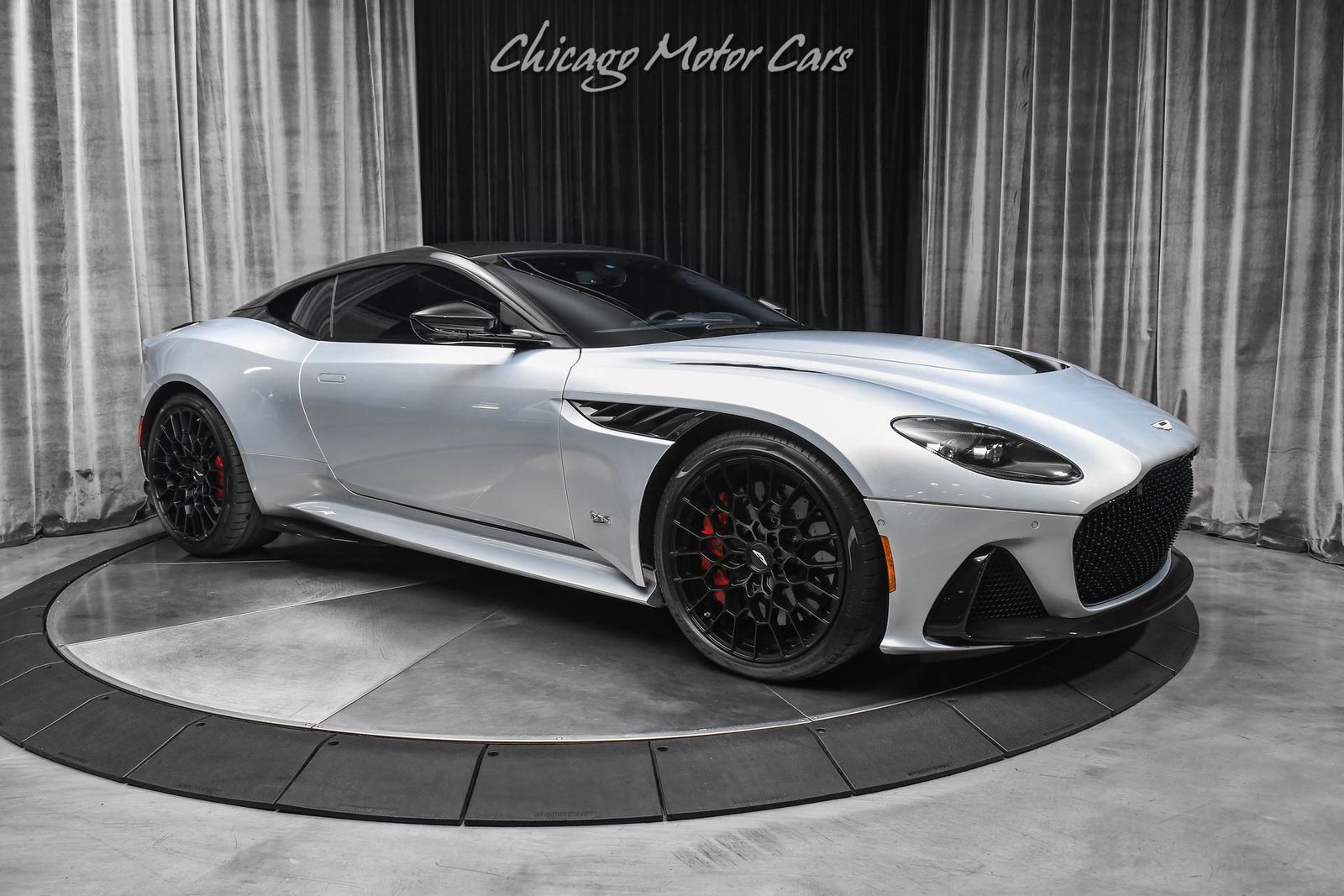 Aston Martin DBS 770 Ultimate Coupe 2023 | Grand Car Aston Martin DBS 770 Ultimate Coupe 2023 - доставка авто из США