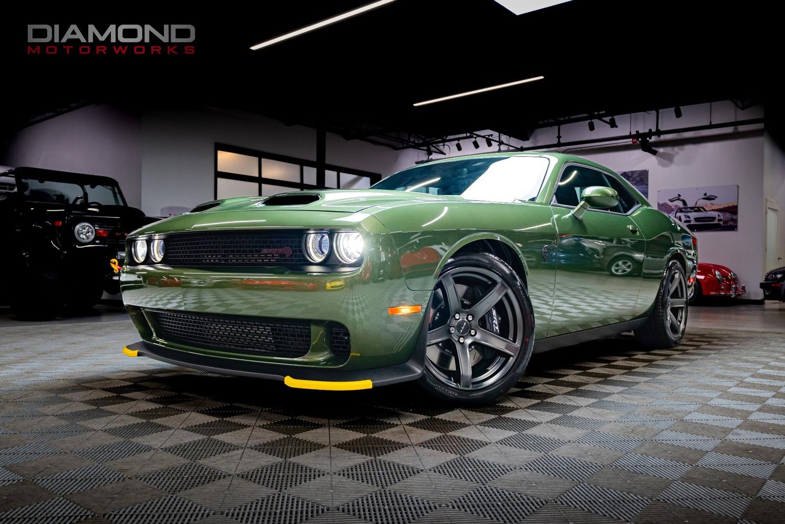 Dodge Challenger SRT Hellcat Redeye Jailbreak 2023 - доставка авто из США