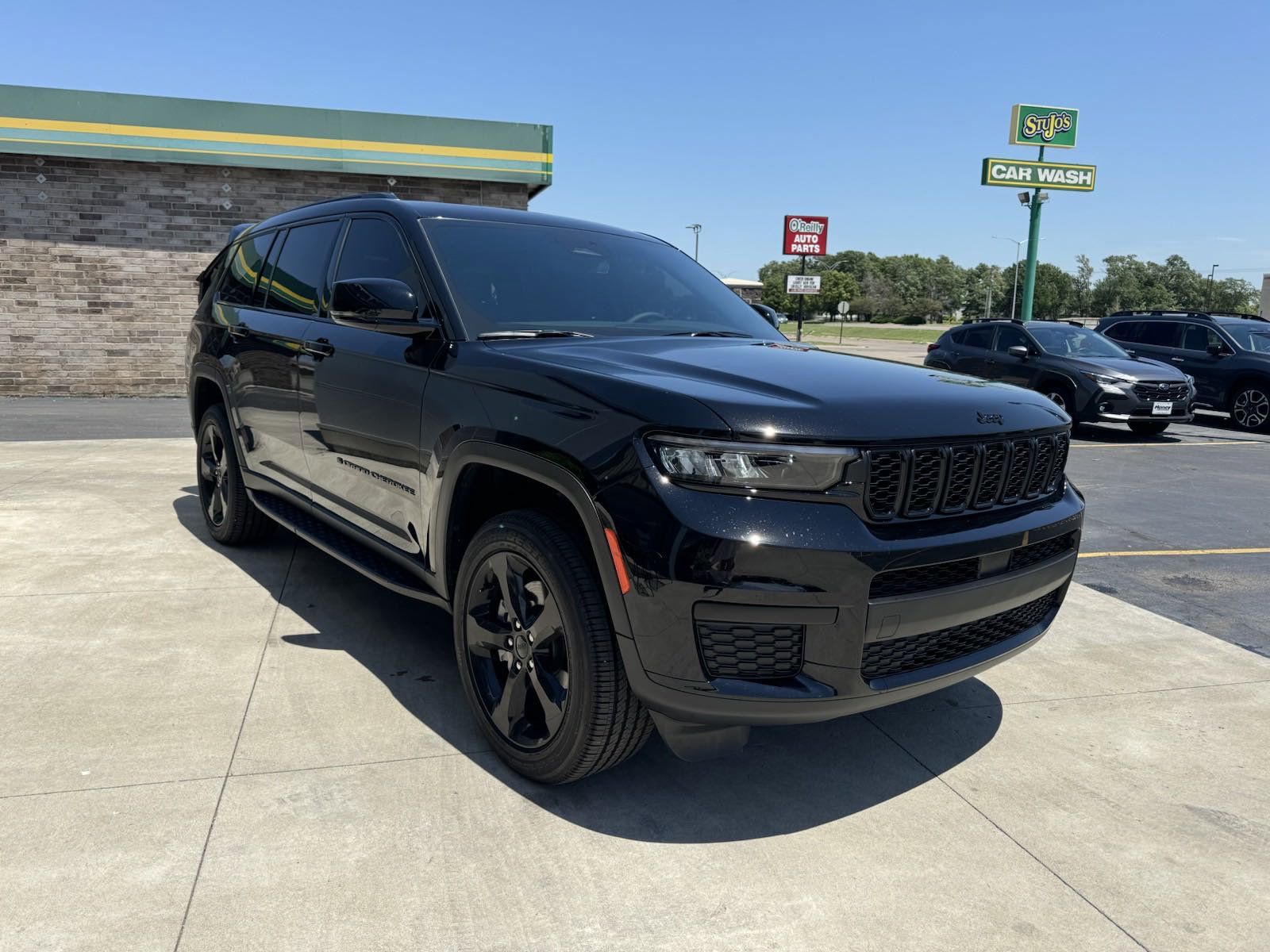 Автомобиль Jeep Grand Cherokee L Altitude X 2024 | GrandCar