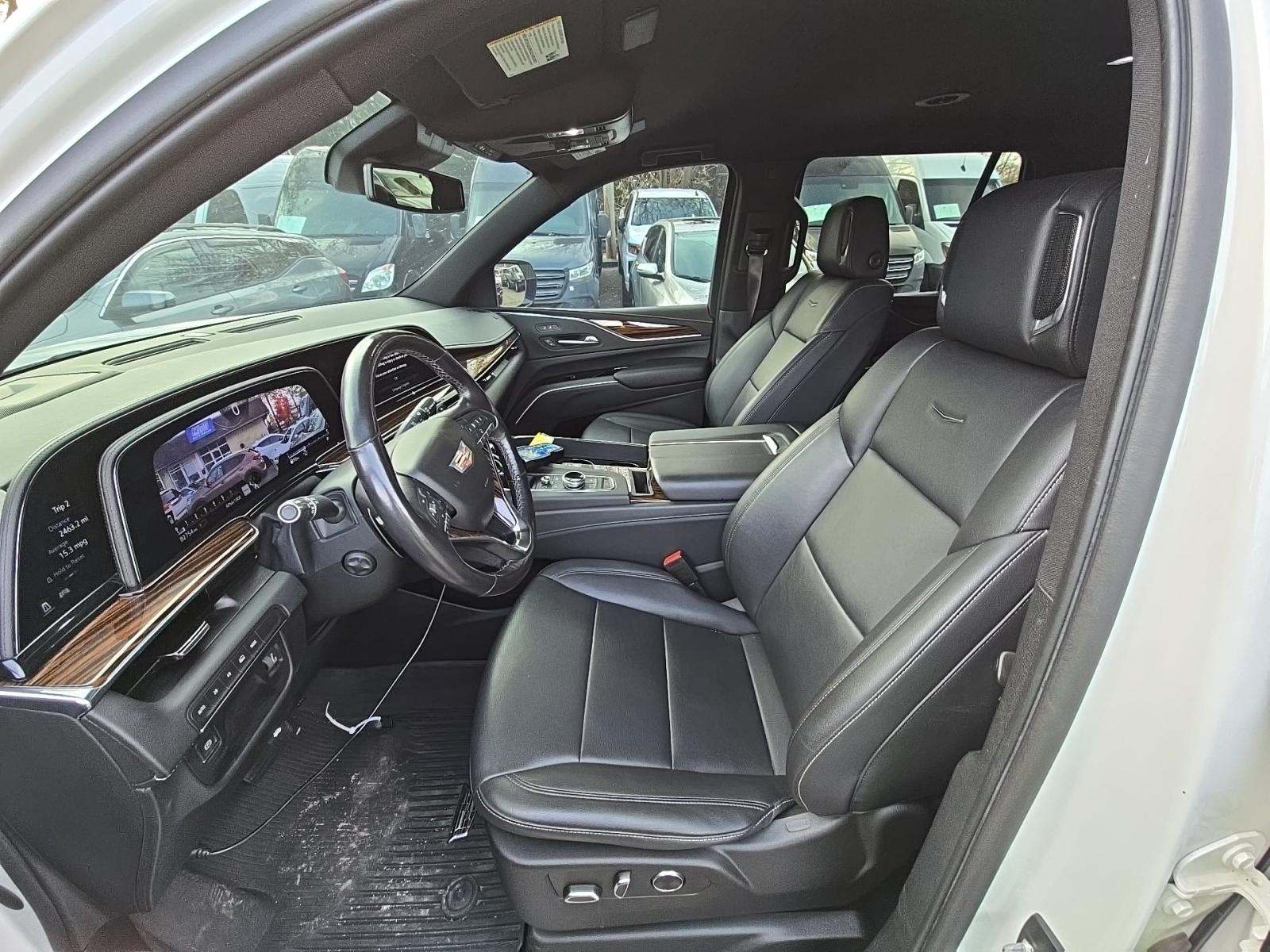 Cadillac Escalade ESV Luxury 1SA 2022 | Grand Car Cadillac Escalade ESV Luxury 1SA 2022 - доставка авто из США