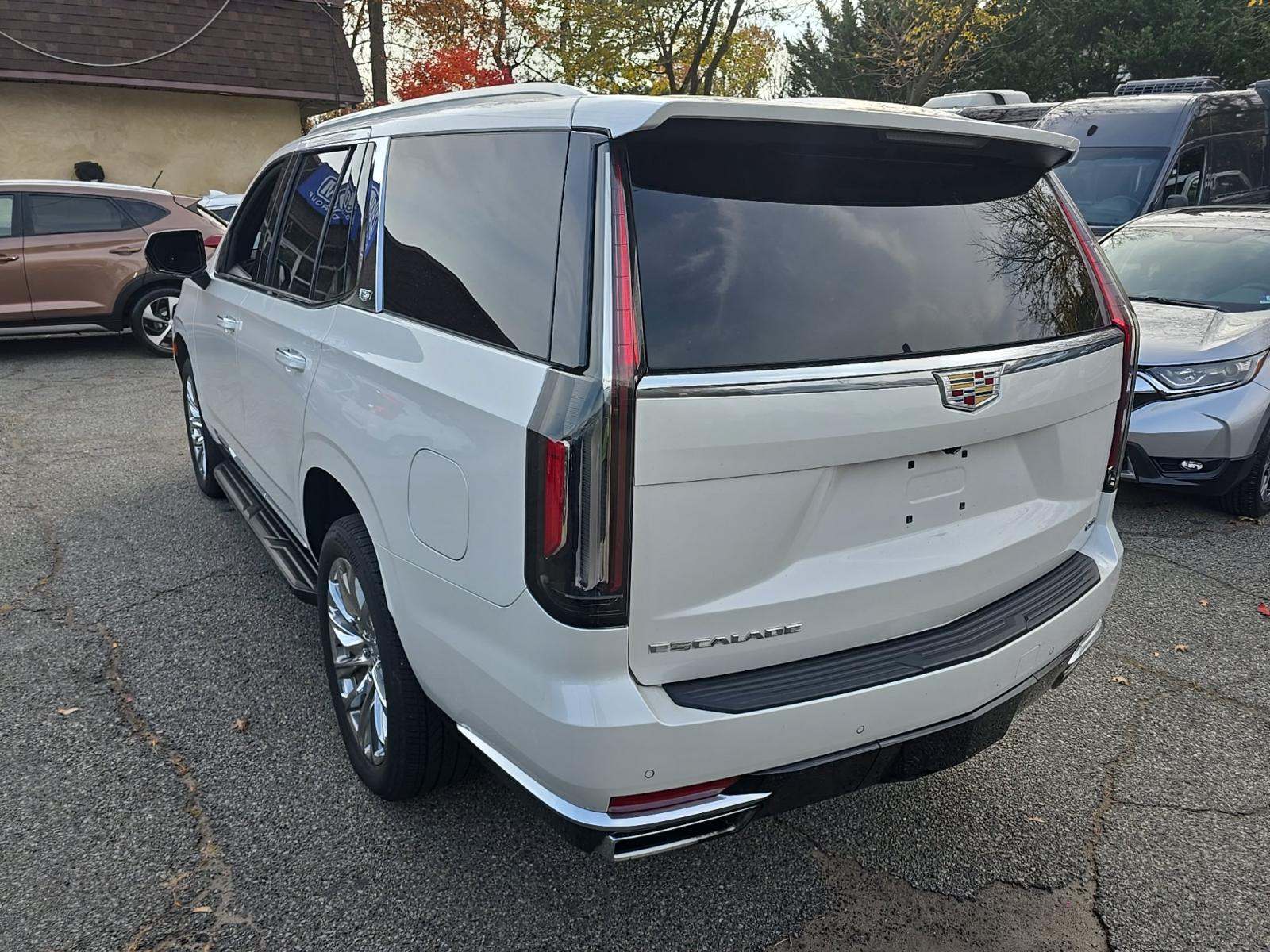 Cadillac Escalade ESV Luxury 1SA 2022 | Grand Car Cadillac Escalade ESV Luxury 1SA 2022 - доставка авто из США