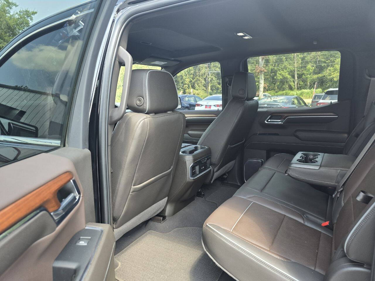 GMC Sierra 1500 Denali Crew Cab Extra Short Bed 5SA 2023 | Grand Car GMC Sierra 1500 Denali Crew Cab Extra Short Bed 5SA 2023 - доставка авто из США