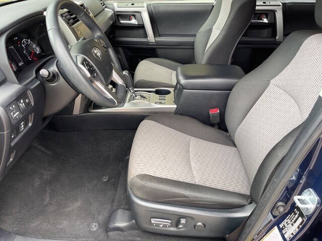 Toyota 4Runner SR5 2021 | Grand Car Toyota 4Runner SR5 2021 - доставка авто из США