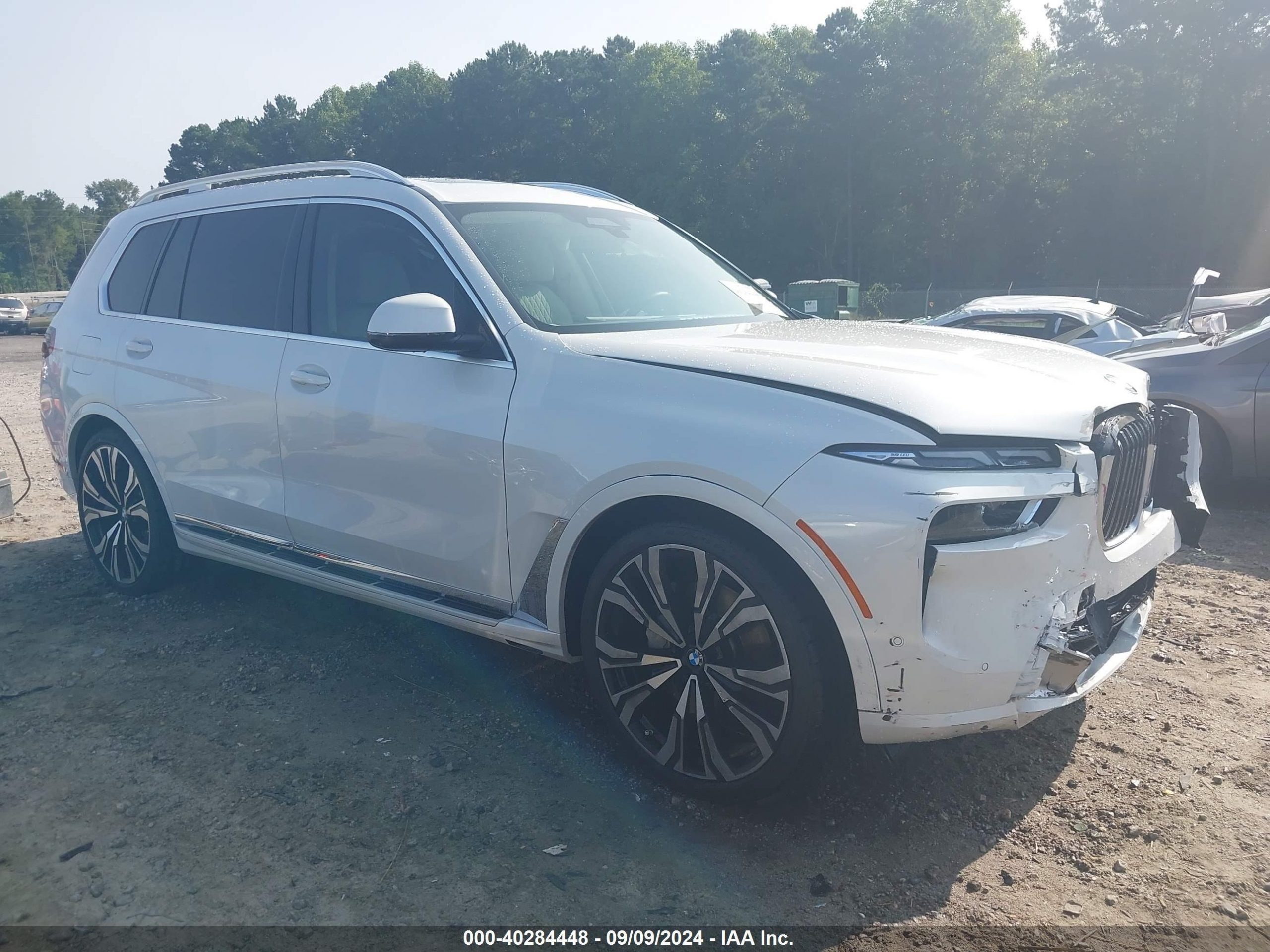 BMW X7 2023 - доставка авто из США
