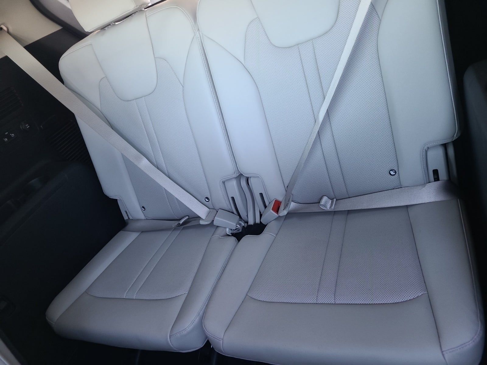 Kia Sorento Hybrid SX-Prestige 2023 | Grand Car Kia Sorento Hybrid SX-Prestige 2023 - доставка авто из США
