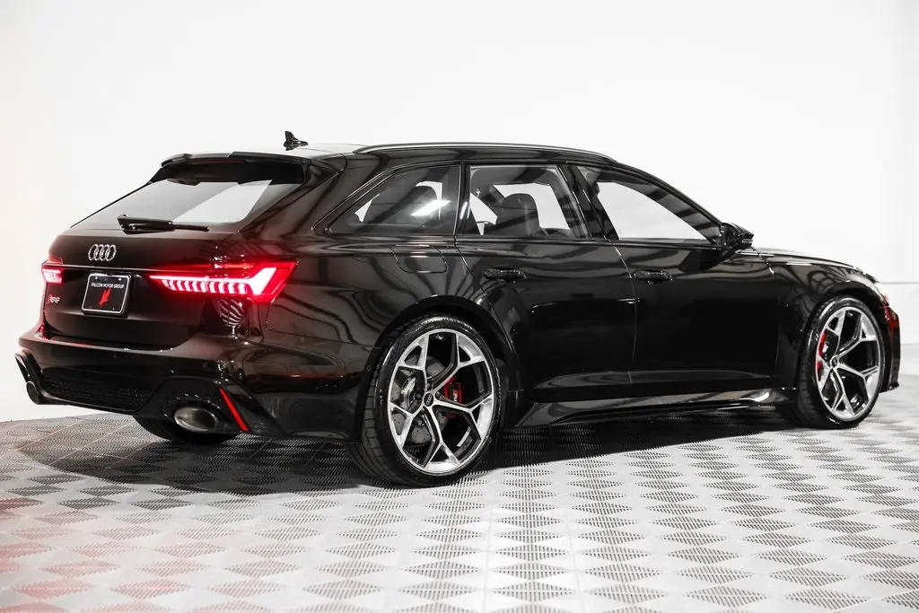 Audi RS 6 Avant Performance 2024 | Grand Car Audi RS 6 Avant Performance 2024 - доставка авто из США