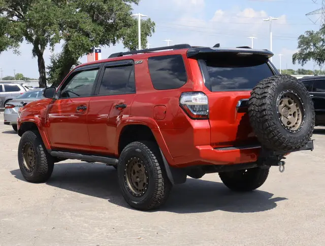 Toyota 4Runner Venture 2021 | Grand Car Toyota 4Runner Venture 2021 - доставка авто из США