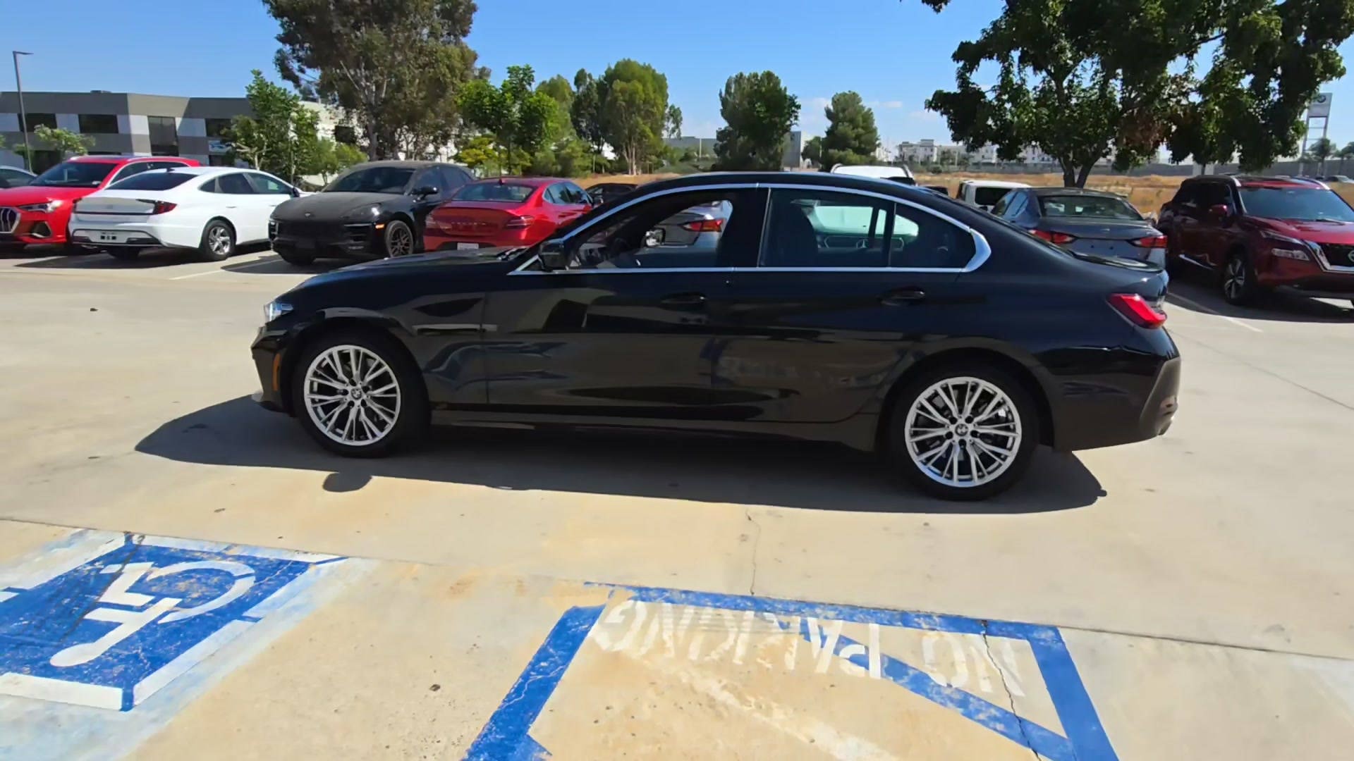 BMW 3 Series Sedan 330i xDrive 2024 | Grand Car BMW 3 Series Sedan 330i xDrive 2024 - доставка авто из США
