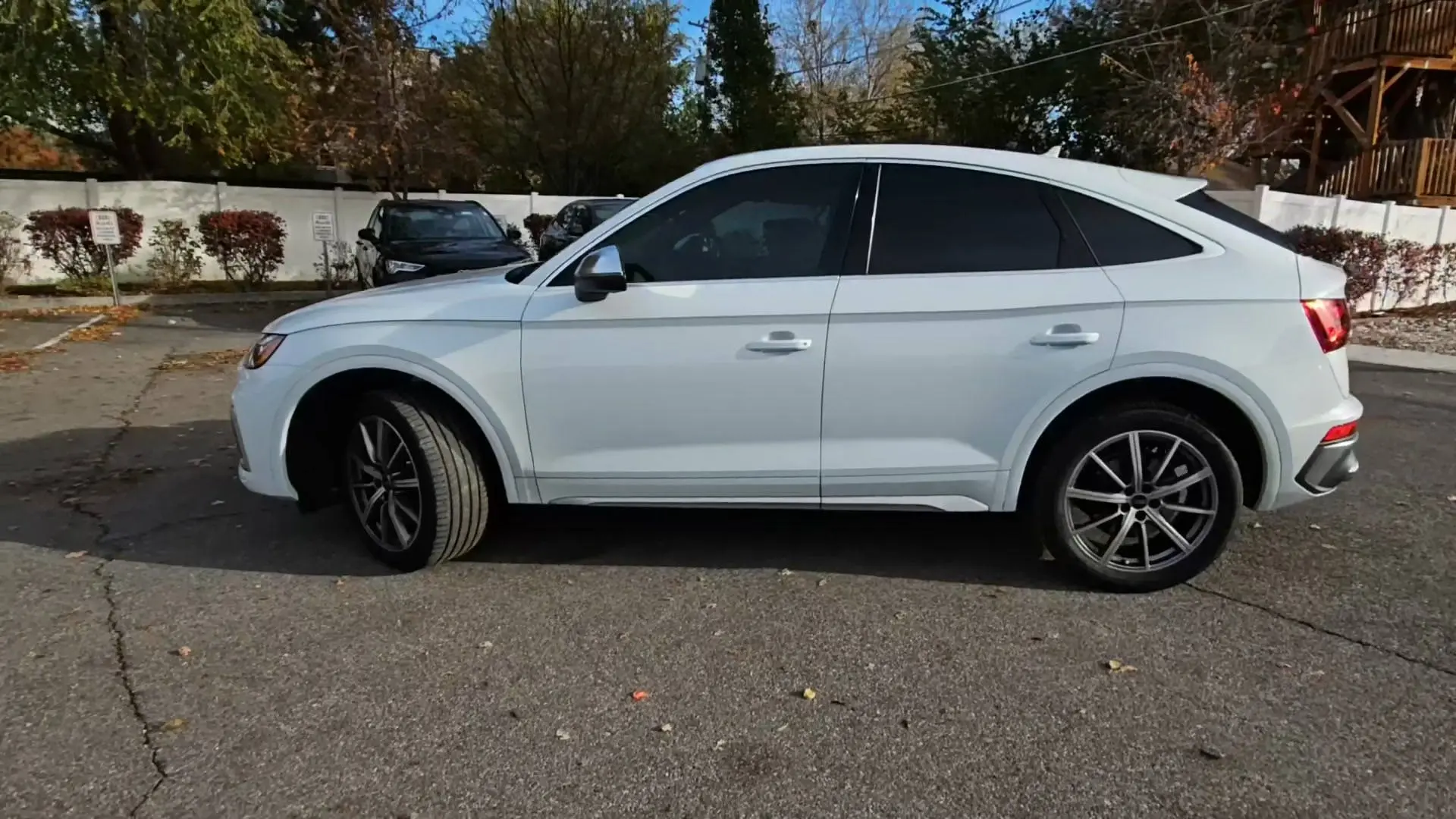 Audi SQ5 Sportback Premium Plus 2023 | Grand Car Audi SQ5 Sportback Premium Plus 2023 - доставка авто из США