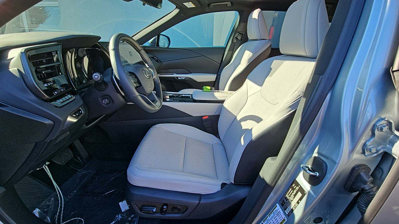 Lexus RX 350 Premium Plus 2024 | Grand Car Lexus RX 350 Premium Plus 2024 - доставка авто из США