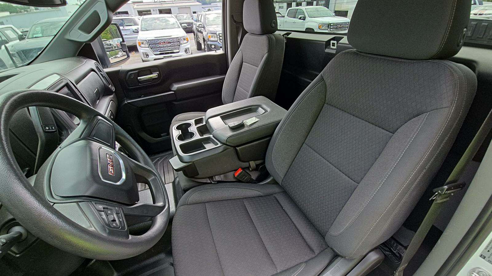 GMC Sierra 2500HD Pro Regular Cab Long Bed 1SA 2024 | Grand Car GMC Sierra 2500HD Pro Regular Cab Long Bed 1SA 2024 - доставка авто из США