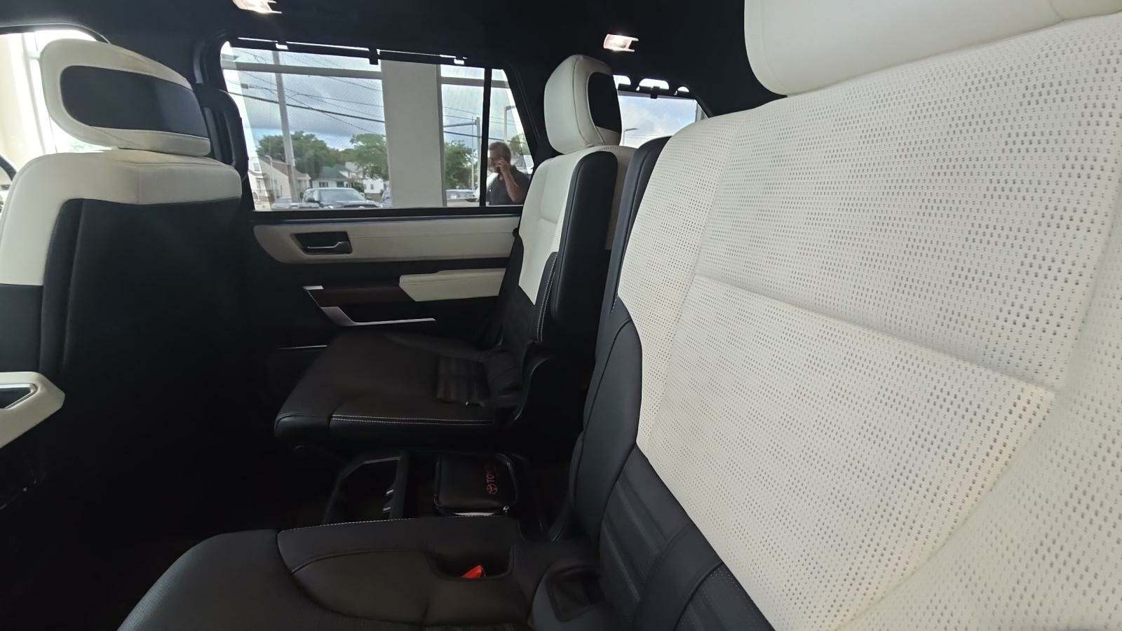 Toyota Sequoia Capstone 2024 | Grand Car Toyota Sequoia Capstone 2024 - доставка авто из США