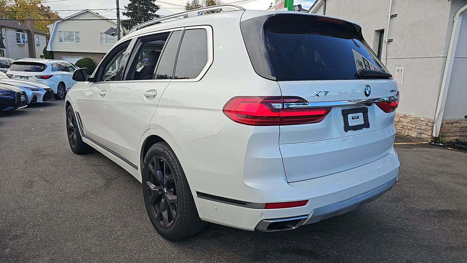 BMW X7 Sports Activity Vehicle xDrive40i 2022 | Grand Car BMW X7 Sports Activity Vehicle xDrive40i 2022 - доставка авто из США