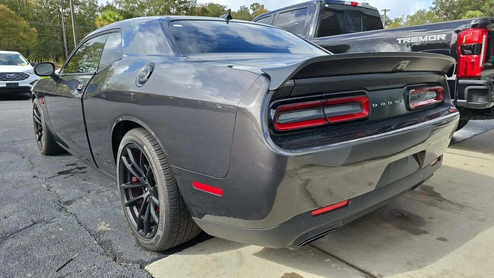 Dodge Challenger SRT Hellcat Redeye Jailbreak 2023 | Grand Car Dodge Challenger SRT Hellcat Redeye Jailbreak 2023 - доставка авто из США