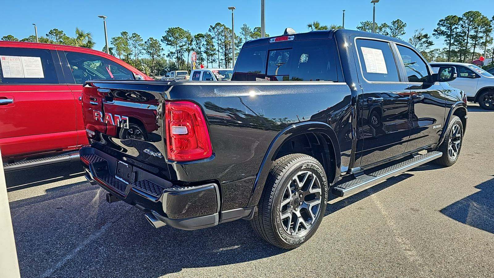 Ram 1500 Laramie Crew Cab Extra Short Bed 2025 | Grand Car Ram 1500 Laramie Crew Cab Extra Short Bed 2025 - доставка авто из США