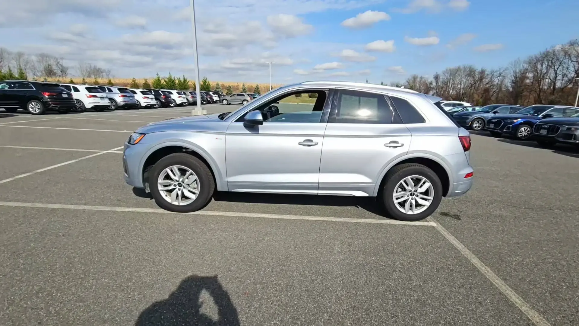 Audi Q5 S line Premium 45 TFSI 2024 | Grand Car Audi Q5 S line Premium 45 TFSI 2024 - доставка авто из США