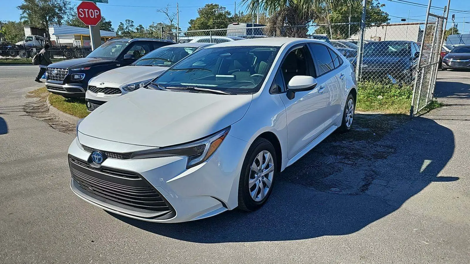 Toyota Corolla Hybrid LE Sedan 2024 - доставка авто из США