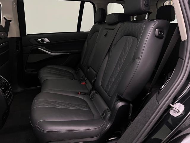 BMW X7 Sports Activity Vehicle xDrive40i 2023 | Grand Car BMW X7 Sports Activity Vehicle xDrive40i 2023 - доставка авто из США