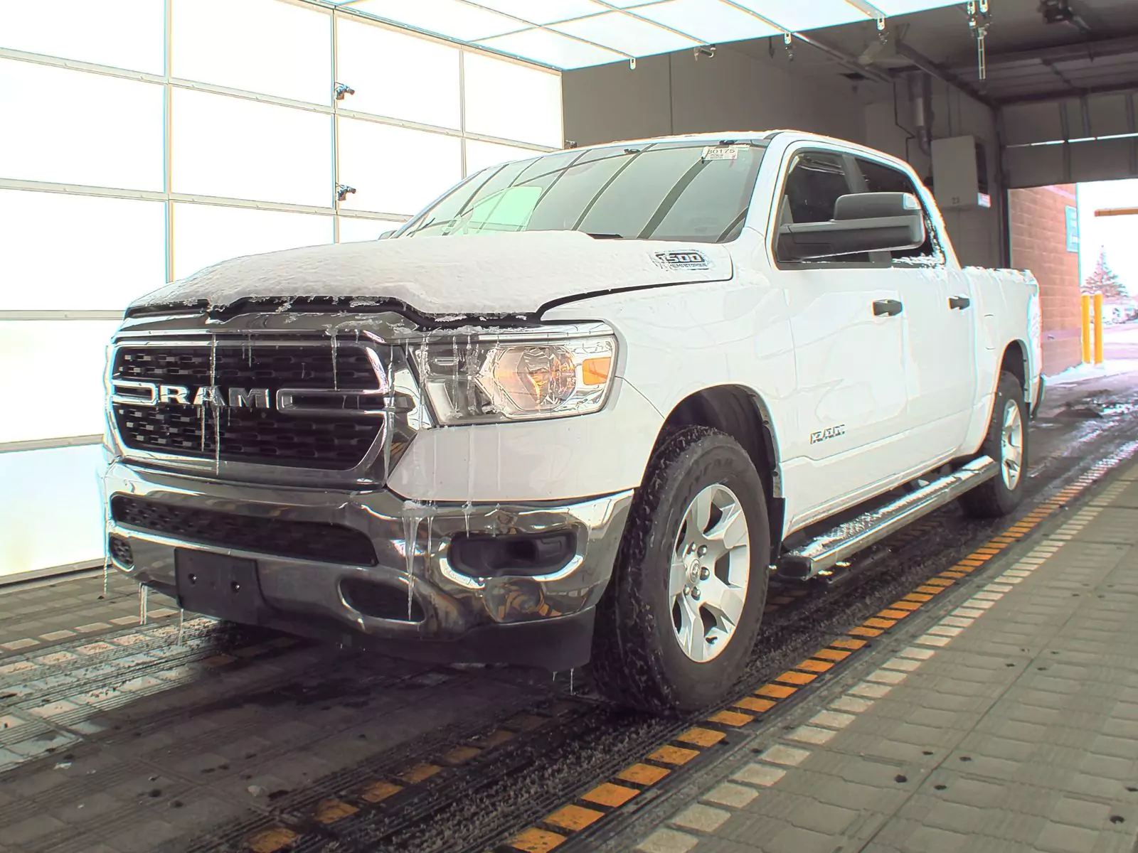 Ram 1500 Lone Star Crew Cab Extra Short Bed 2023 | Grand Car Ram 1500 Lone Star Crew Cab Extra Short Bed 2023 - доставка авто из США