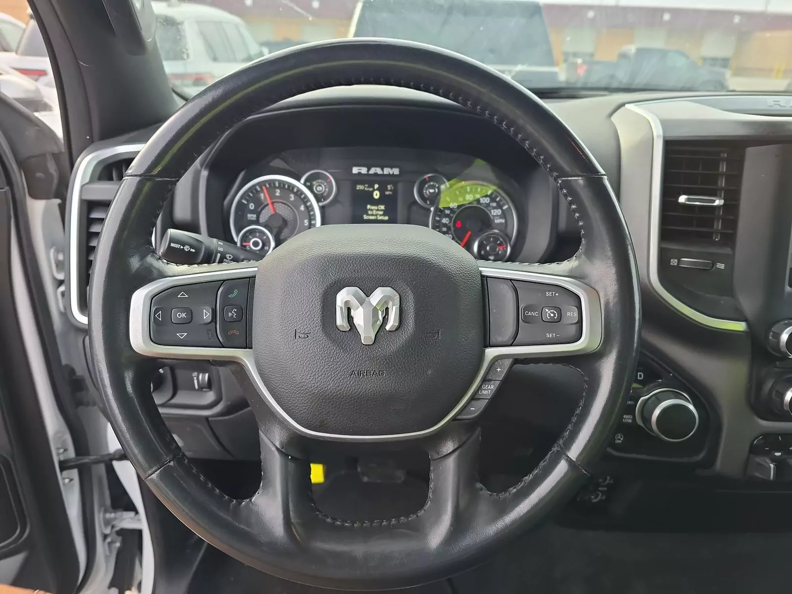 Ram 1500 Lone Star Crew Cab Extra Short Bed 2023 | Grand Car Ram 1500 Lone Star Crew Cab Extra Short Bed 2023 - доставка авто из США