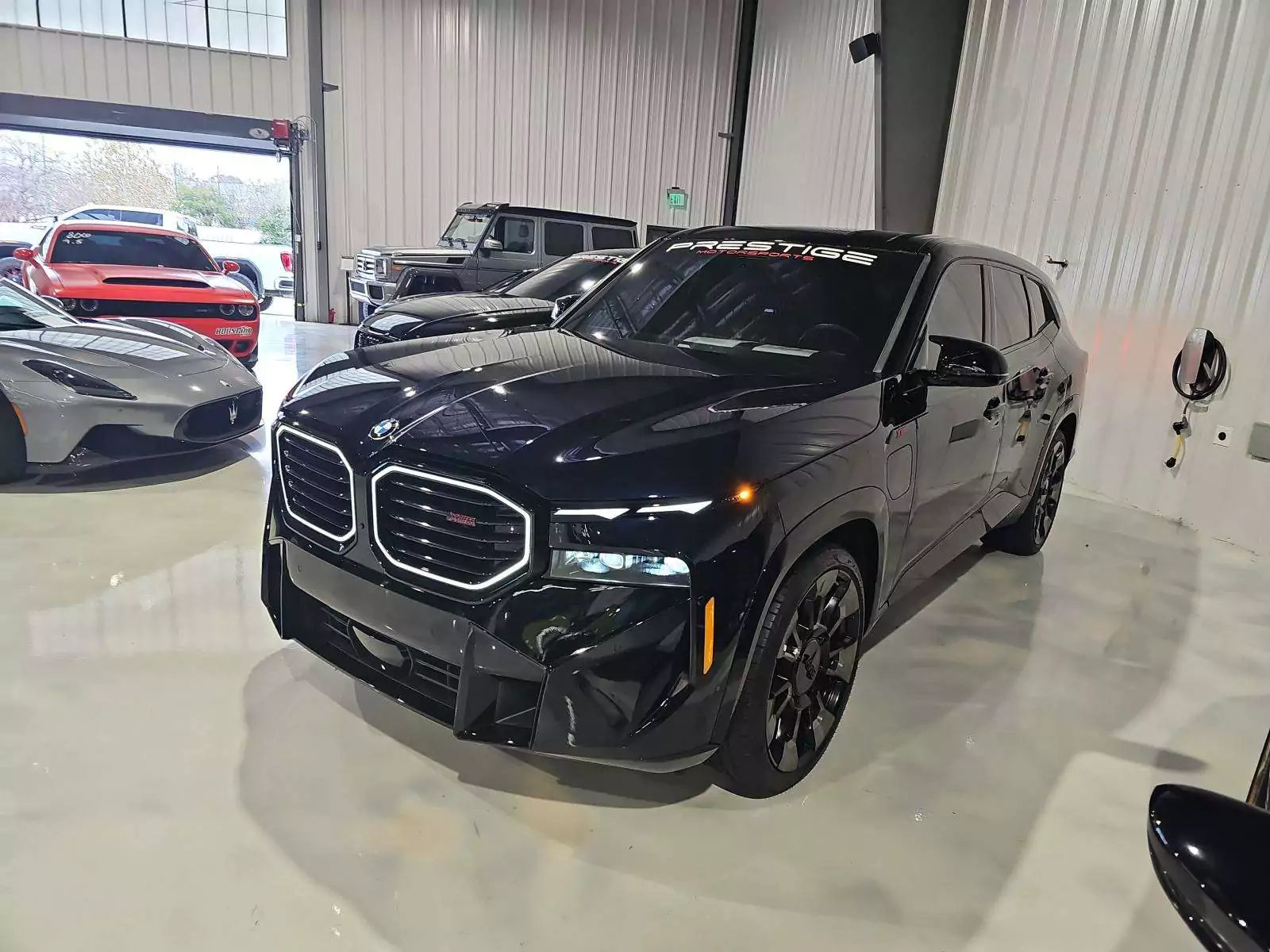 BMW XM Label Red 2024 - доставка авто из США