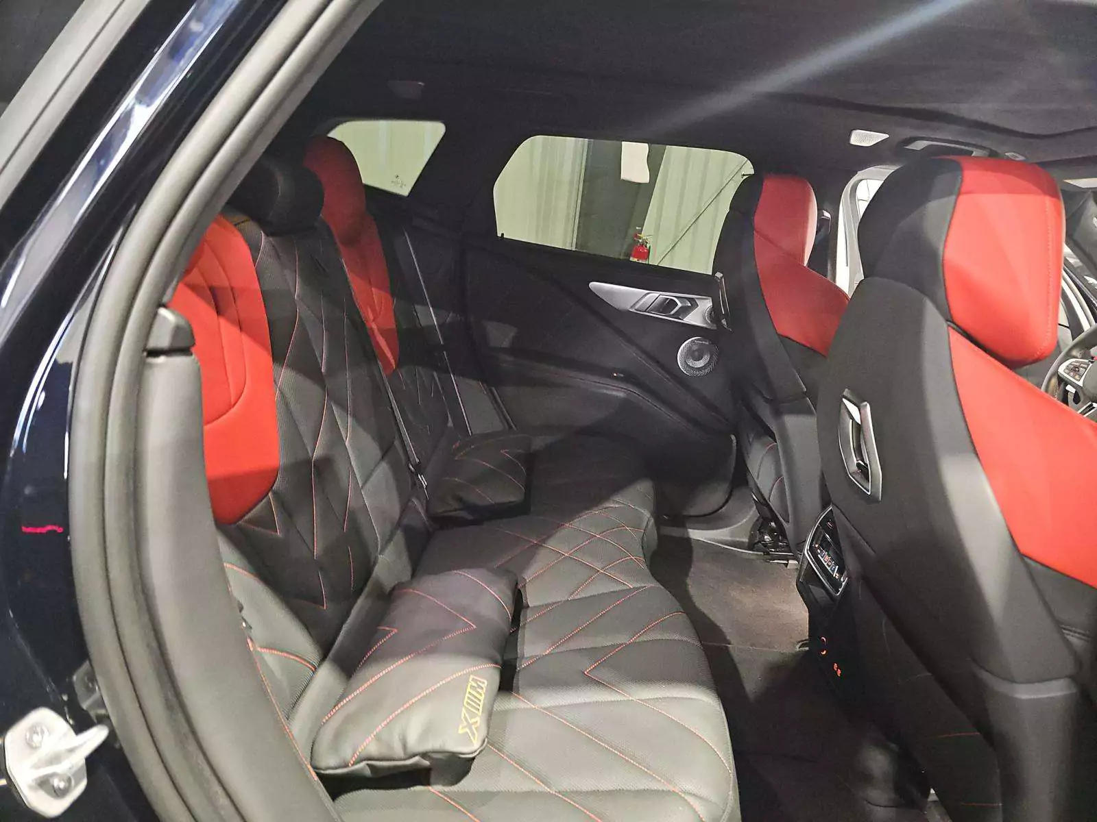 BMW XM Label Red 2024 | Grand Car BMW XM Label Red 2024 - доставка авто из США