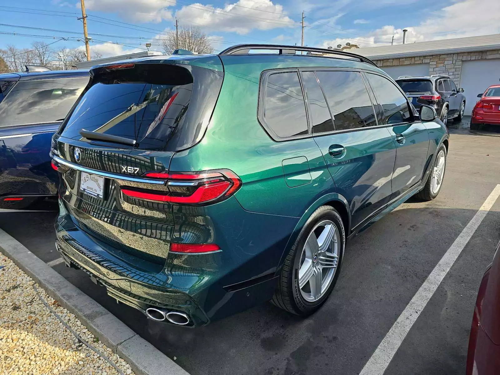 BMW X7 Sports Activity Vehicle ALPINA XB7 2024 | Grand Car BMW X7 Sports Activity Vehicle ALPINA XB7 2024 - доставка авто из США