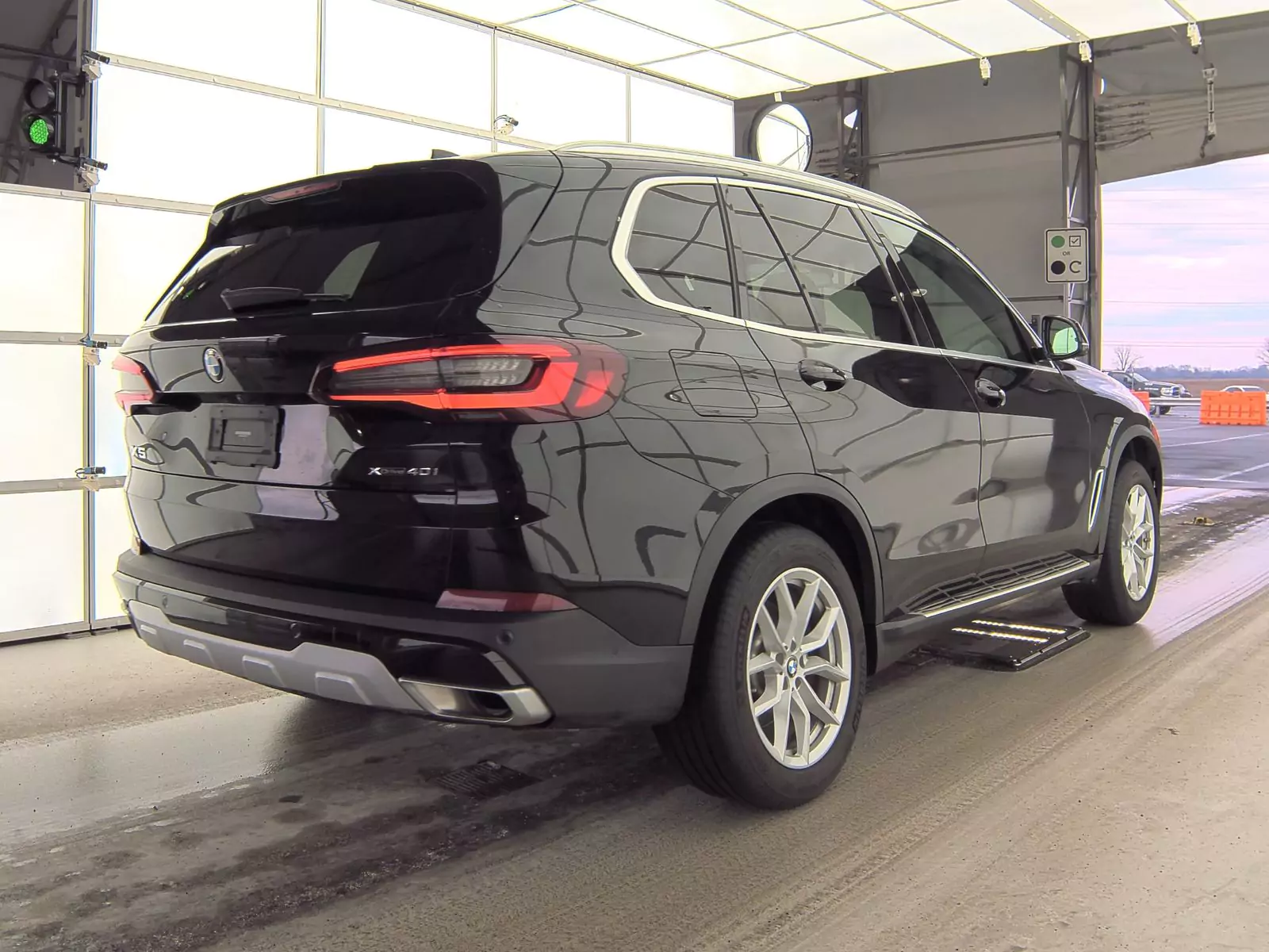 BMW X5 Sports Activity Vehicle xDrive40i 2023 | Grand Car BMW X5 Sports Activity Vehicle xDrive40i 2023 - доставка авто из США
