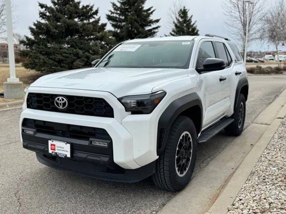 Toyota 4Runner TRD Off-Road 2025 - доставка авто из США