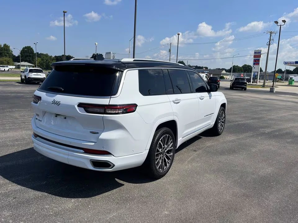 Jeep Grand Cherokee L Summit Reserve 2022 | Grand Car Jeep Grand Cherokee L Summit Reserve 2022 - доставка авто из США