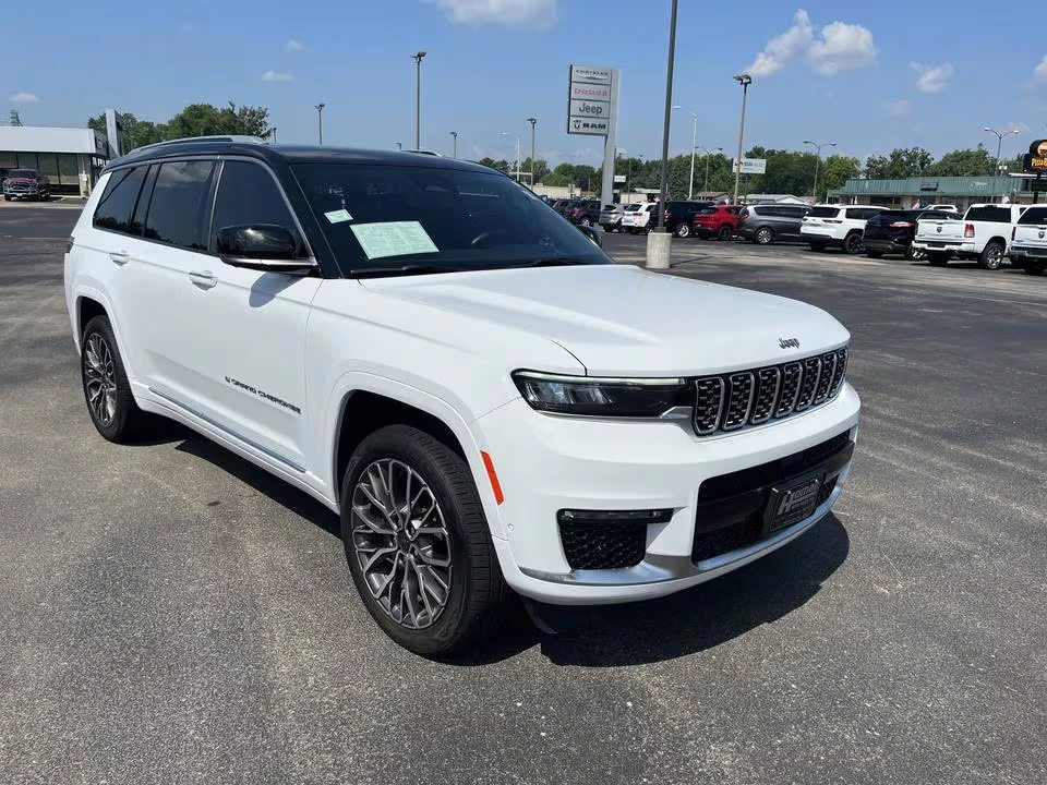 Jeep Grand Cherokee L Summit Reserve 2022 | Grand Car Jeep Grand Cherokee L Summit Reserve 2022 - доставка авто из США