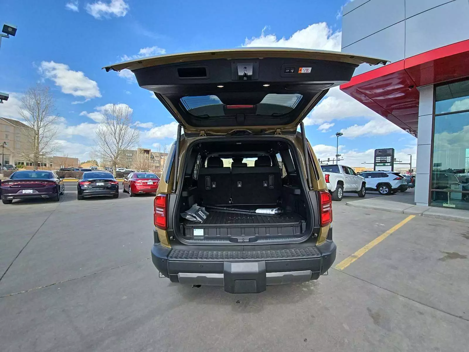 Toyota Land Cruiser First Edition 2024 | Grand Car Toyota Land Cruiser First Edition 2024 - доставка авто из США