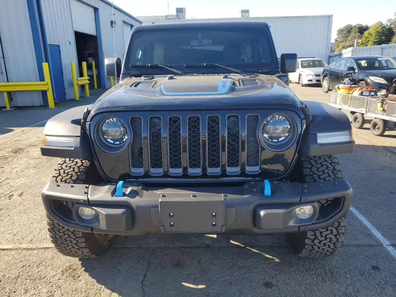 JEEP WRANGLER RUBICON 4XE 2023 | Grand Car JEEP WRANGLER RUBICON 4XE 2023 - доставка авто из США