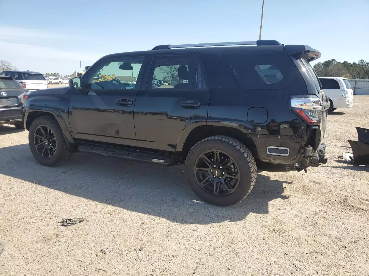 TOYOTA 4RUNNER SR5 2024 | Grand Car TOYOTA 4RUNNER SR5 2024 - доставка авто из США