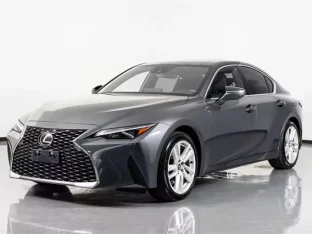 Lexus IS 300 2023 - доставка авто из США