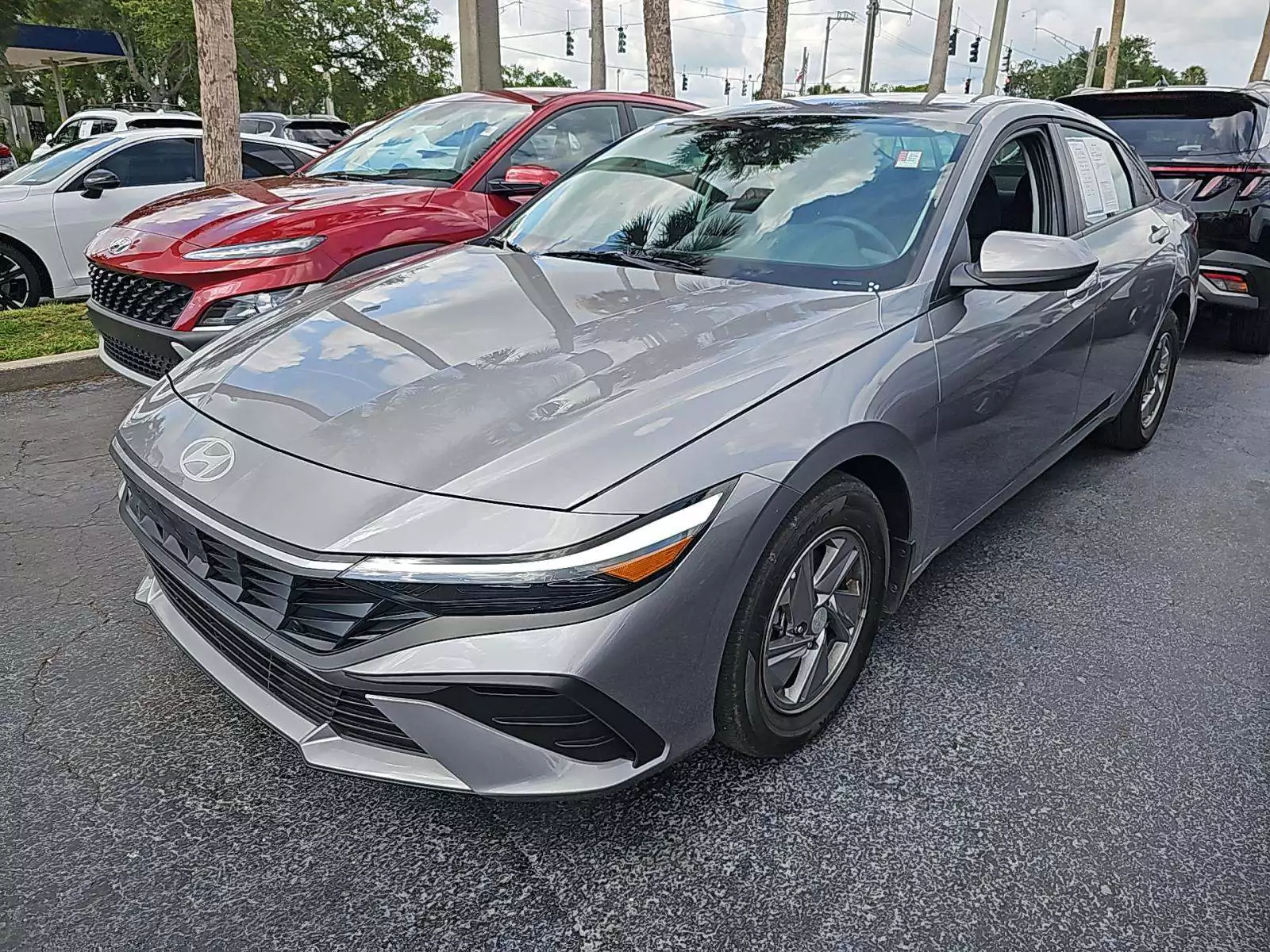 Hyundai Elantra SE 2025 - доставка авто из США