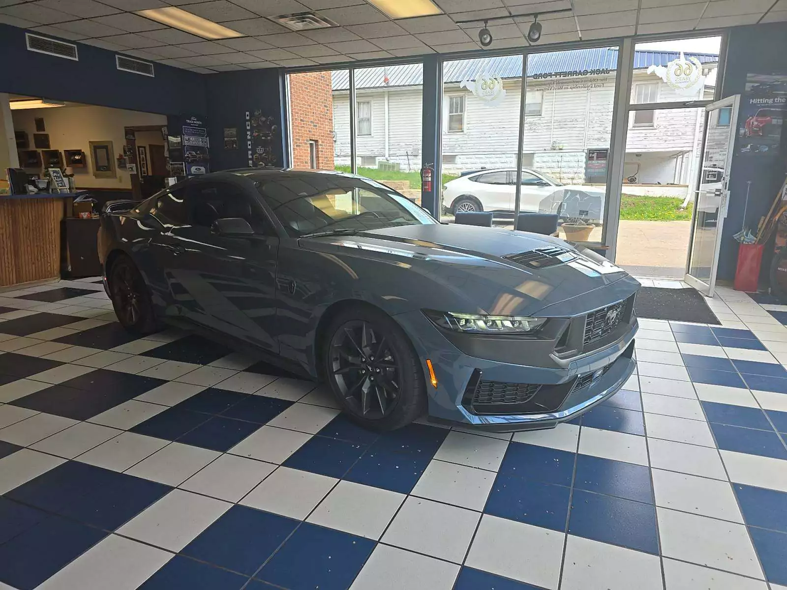 Ford Mustang Dark Horse Coupe 2024 | Grand Car Ford Mustang Dark Horse Coupe 2024 - доставка авто из США
