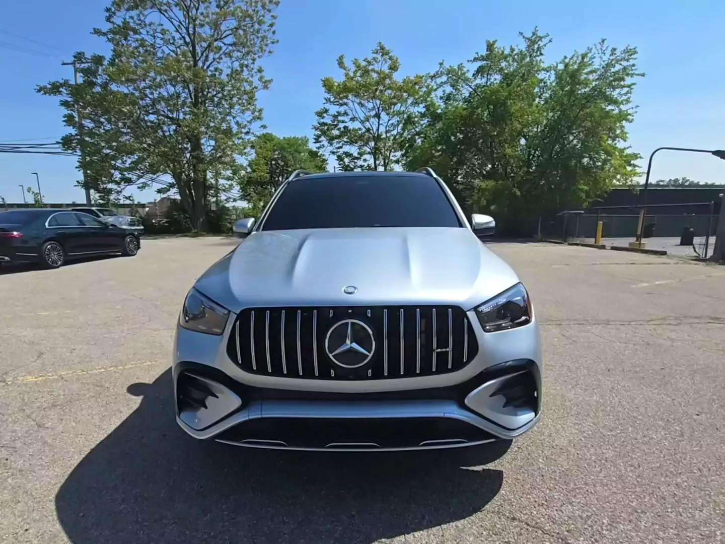 Mercedes-Benz AMG GLE 53 4MATIC+ 2025 - доставка авто из США