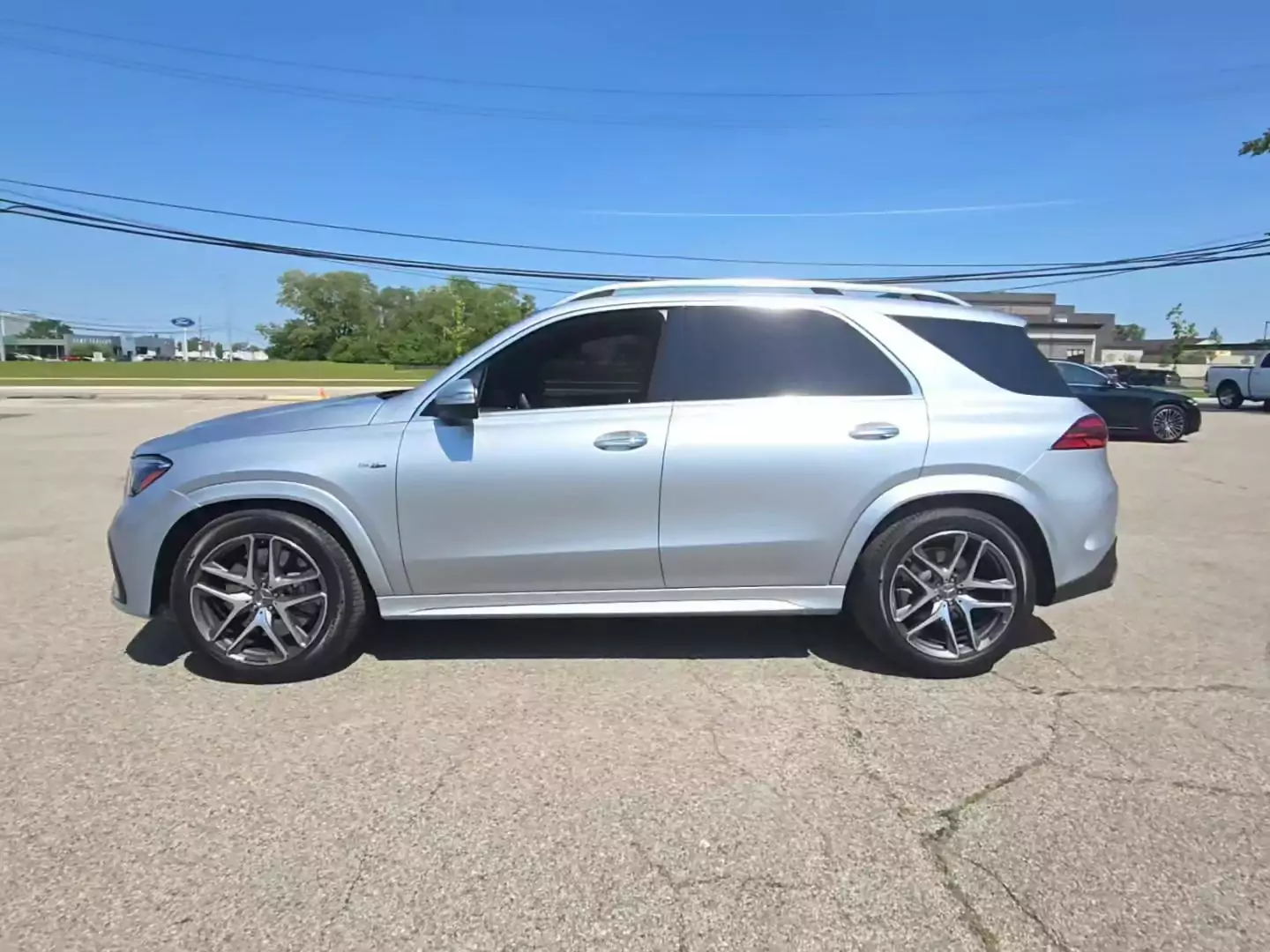 Mercedes-Benz AMG GLE 53 4MATIC+ 2025 | Grand Car Mercedes-Benz AMG GLE 53 4MATIC+ 2025 - доставка авто из США