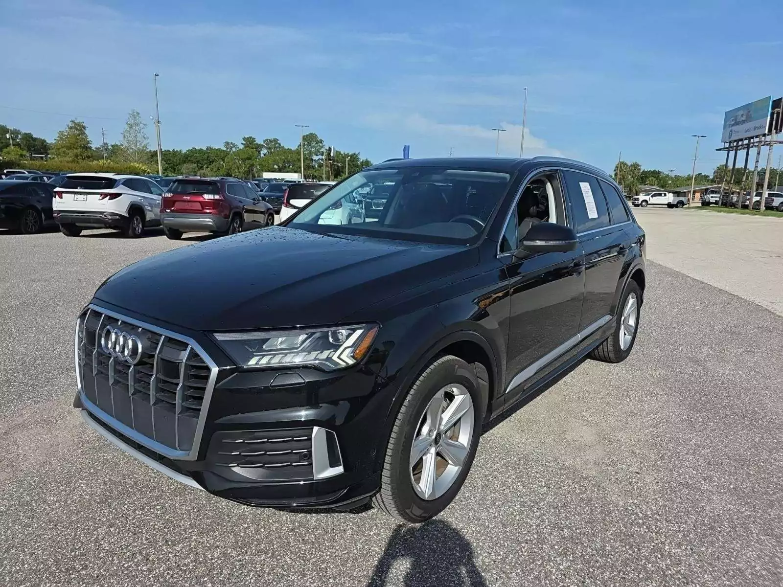 Audi Q7 Premium Plus 45 TFSI 2024 - доставка авто из США