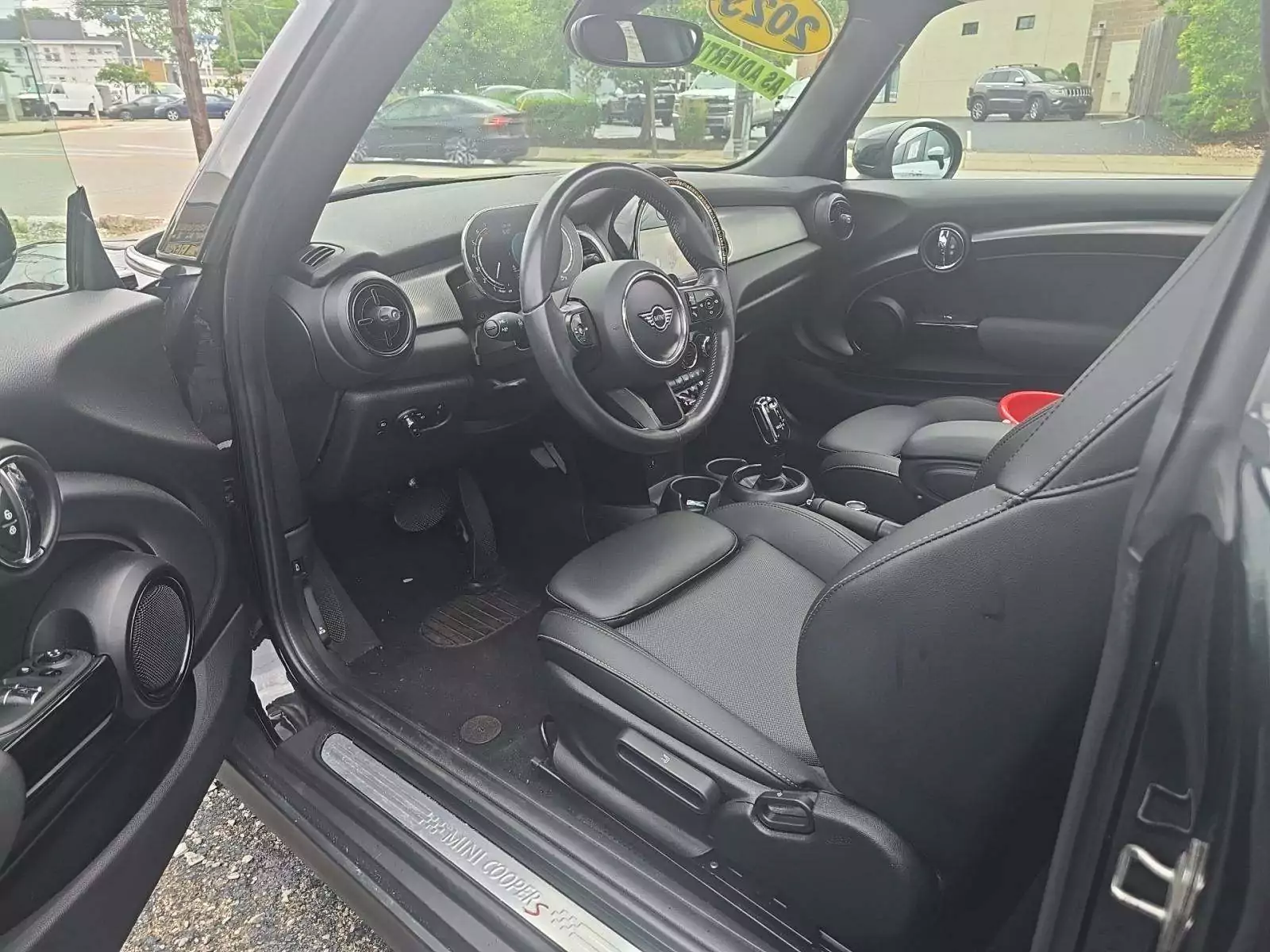 MINI Hardtop 2 Door Cooper S 2023 | Grand Car MINI Hardtop 2 Door Cooper S 2023 - доставка авто из США