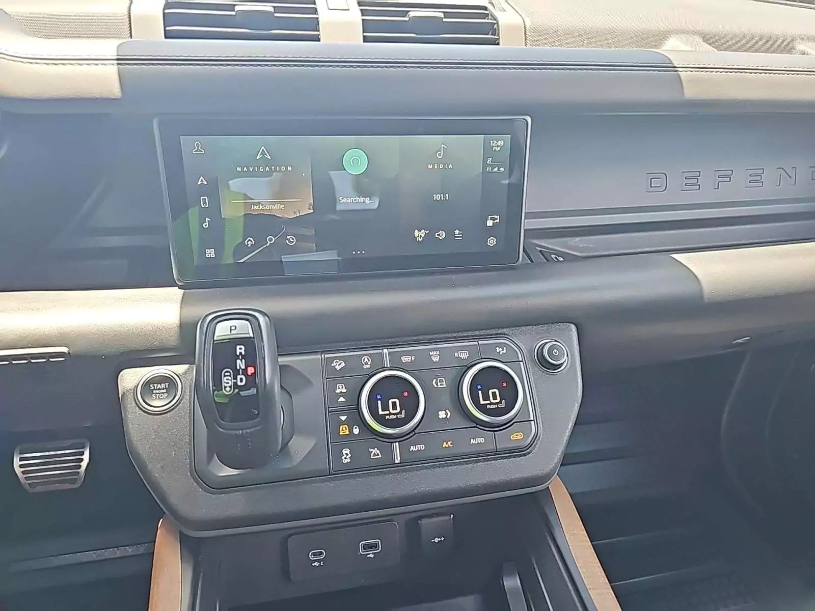 Land Rover Defender 110 X 2022 | Grand Car Land Rover Defender 110 X 2022 - доставка авто из США