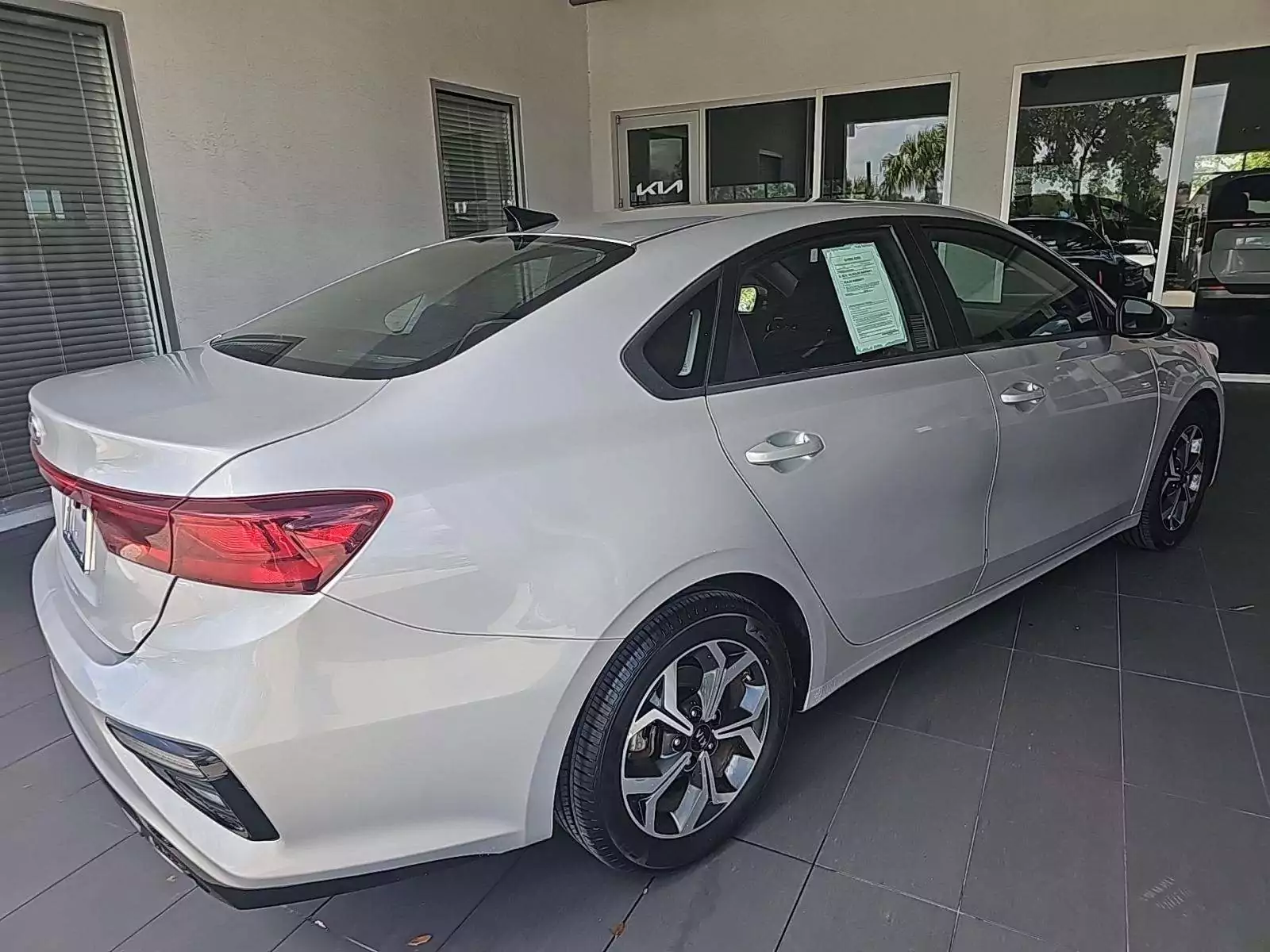 Kia Forte LXS 2021 | Grand Car Kia Forte LXS 2021 - доставка авто из США