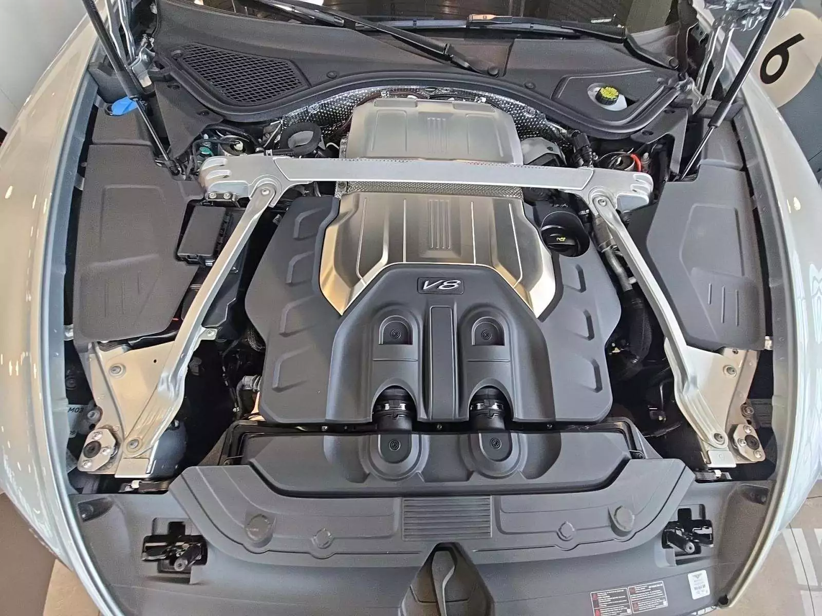 Bentley Continental GTC V8 2023 | Grand Car Bentley Continental GTC V8 2023 - доставка авто из США