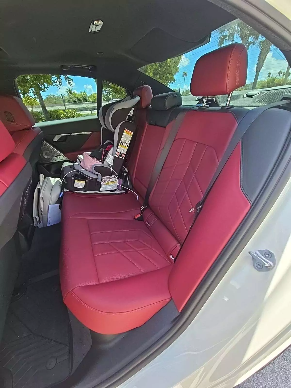 BMW i5 eDrive40 M SPORT LINE 2025 | Grand Car BMW i5 eDrive40 M SPORT LINE 2025 - доставка авто из США