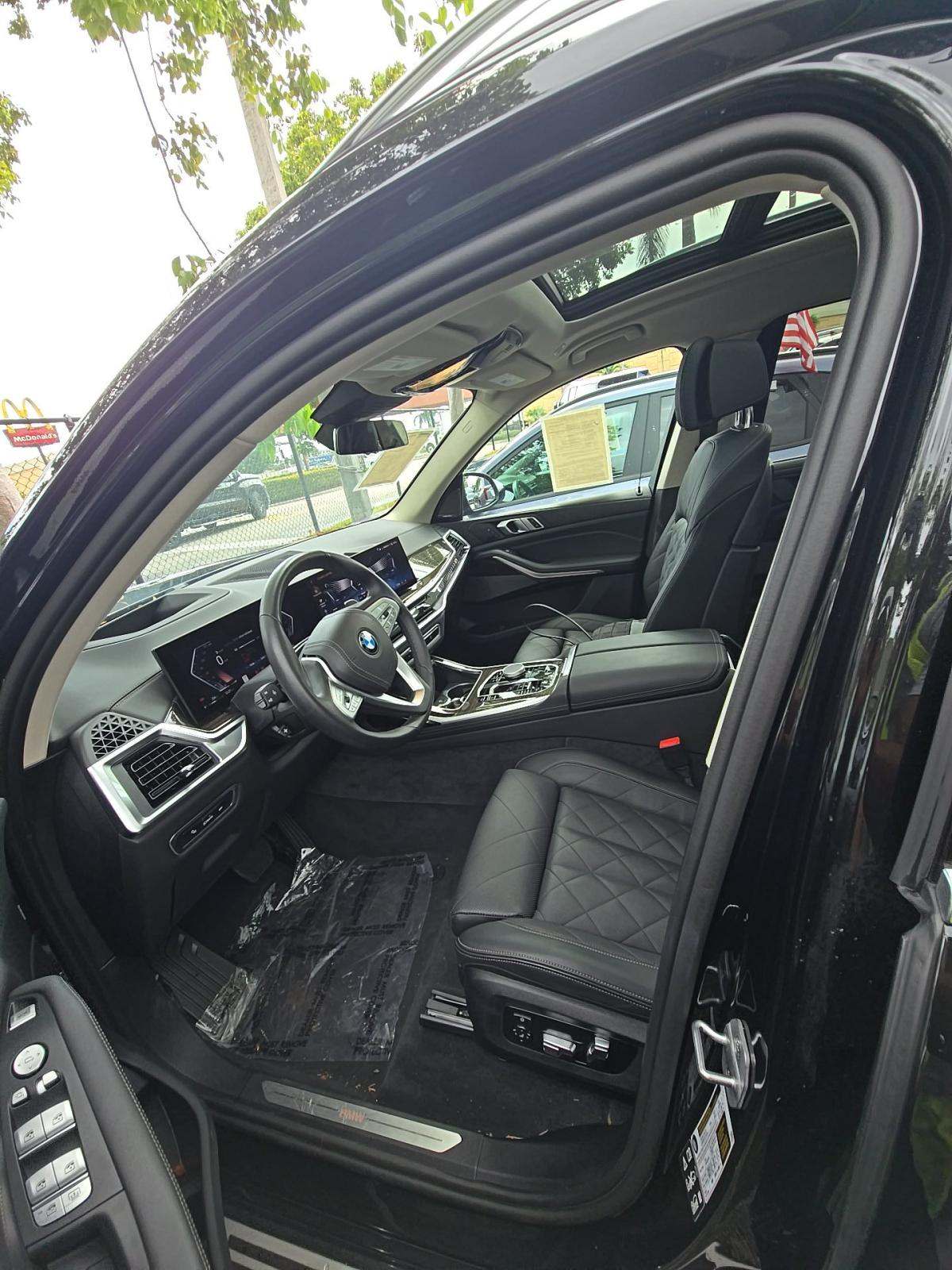 BMW X7 Sports Activity Vehicle xDrive40i 2024 | Grand Car BMW X7 Sports Activity Vehicle xDrive40i 2024 - доставка авто из США