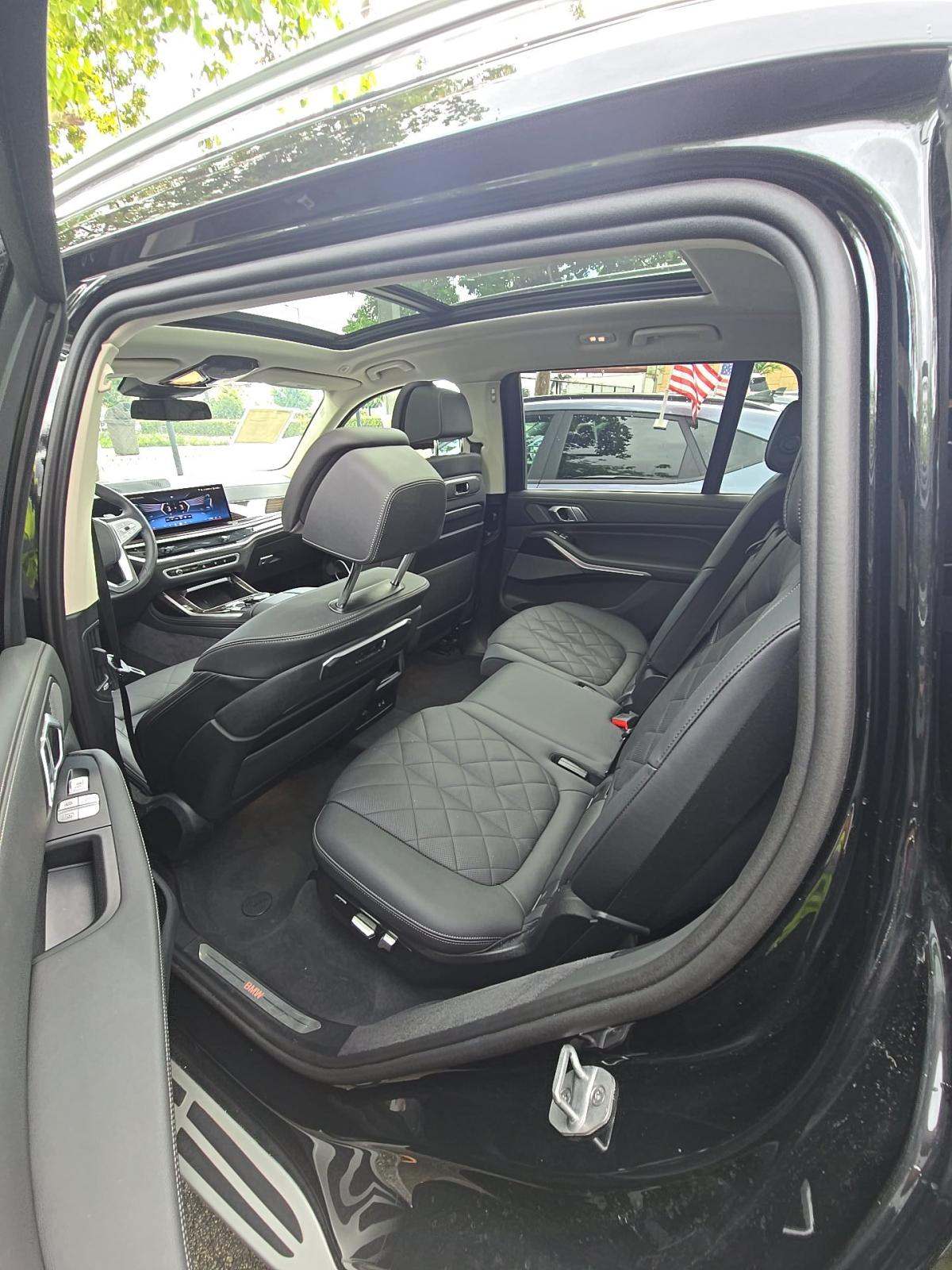 BMW X7 Sports Activity Vehicle xDrive40i 2024 | Grand Car BMW X7 Sports Activity Vehicle xDrive40i 2024 - доставка авто из США